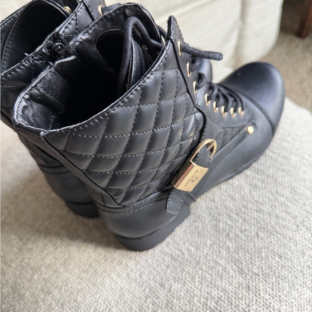 G by Guess Black Quilted Combat Boots for Women Sz 6.5M NWOT Lace Up - Picture 9 of 10